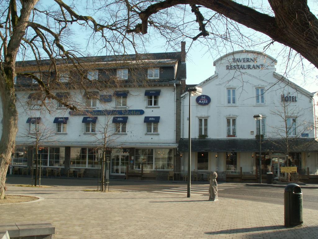 Hotel Grenier des Grottes Han-sur-Lesse Exterior foto